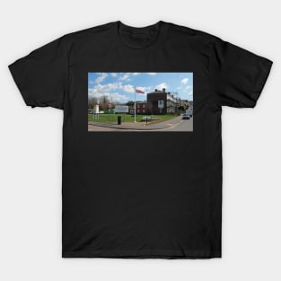 Union jack flying at East Cowes Esplanade, Isle of Wight T-Shirt